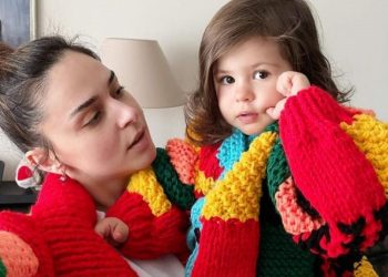 “ენატრებოდა ბავშვი… აჩვენა როგორ მღერის და ითვლის, ძალიან ბედნიერი იყო” – ალისა სააკაშვილმა და სოფო ნიჟარაძემ მიხეილ სააკაშვილი მოინახულეს