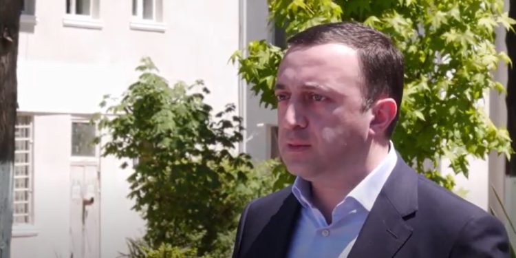 ვიდეო – გურიაში ვიზიტისას პრემიერმა ჟურნალისტების კითხვებს უპასუხა