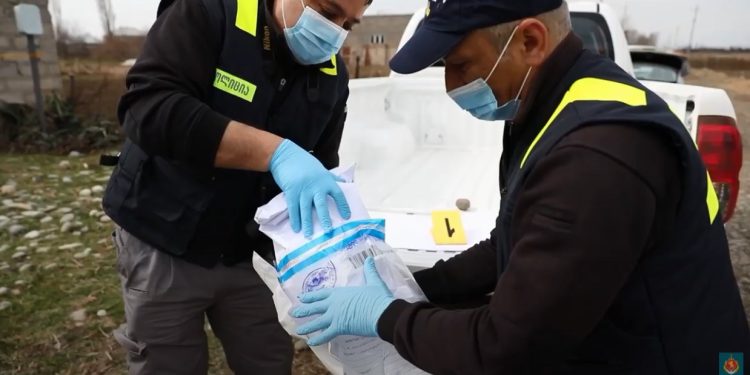 პოლიციამ 10 კილოზე მეტი ”ჰეროინი” ამოიღო – დაკავებულია უცხო ქვეყნის 2 მოქალაქე