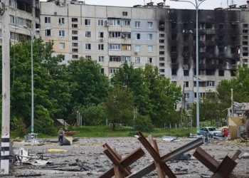 რუსების მიერ ხარკივის ოლქში დაბომბვას 9 ადამიანი ემსხვერპლა, მათ შორის 5 თვის ბავშვი