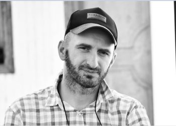 ბრძოლას დრო სჭირდება და მე ვიწყებ – გიორგი კეკელიძე მიმართვას ავრცელებს