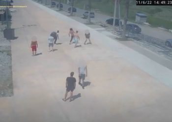 ვიდეო – პოლიციამ აჭარაში ჯგუფურად ჩადენილი გამოძალვის ბრალდებით 3 პირი დააკავა