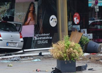 ბერლინში ავტომობილი ხალხში შევარდნას, სულ მცირე, 1 ადამიანი ემსხვერპლა