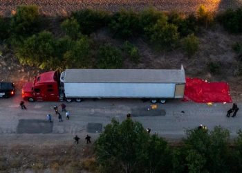 ტეხასში მიტოვებულ სატვირთოში, სულ მცირე, 46 ცხედარი იპოვეს