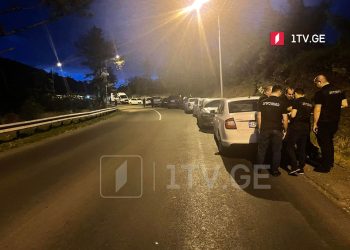 ბაგებში, სადაც ბიზნესმენი ლევან კაჭარავა მოკლეს, ექსპერტ-კრიმინალისტები მუშაობენ