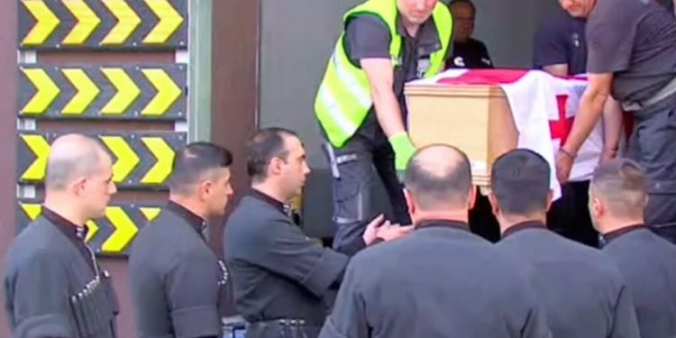 უკრაინაში დაღუპული ქართველი მებრძოლი საქართველოში ჩამოასვენეს