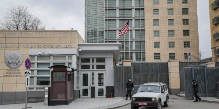 მოსკოვში, აშშ-ს საელჩოსთან ტერიტორიას “დონბასის სახალხო რესპუბლიკის მოედნის” სახელი დაარქვეს