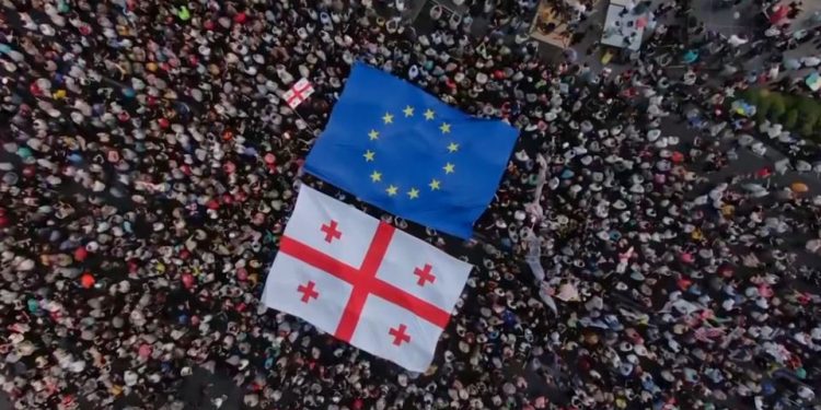 აშშ-ს საელჩო – ჩვენ ქართველი ხალხის გვერდით ვდგავართ, გპირდებით, რომ ვიქნებით თქვენი პარტნიორი აუცილებელი რეფორმების განხორციელებაში