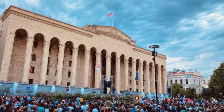 მოვალთ კიდევ უფრო მეტნი, ვიდრე ვართ დღეს – “შინ ევროპისკენ” 3 ივლისს აქციას გამართავს