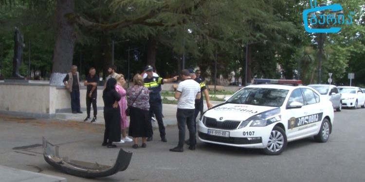 ვიდეო – ავარია ოზურგეთის ცენტრში