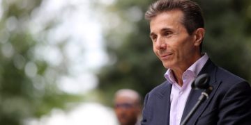 ადვოკატი – ბიძინა ივანიშვილის მიდგომა სიმშვიდის შენარჩუნებაა – იოლად შეეგუა ამ ზეწოლას