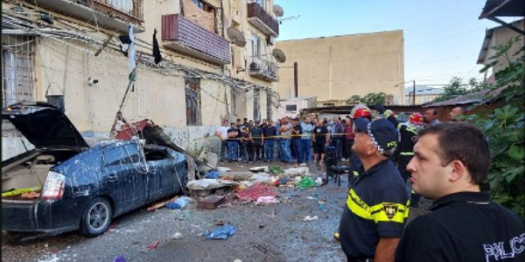 1 ადამიანი ემსხვერპლა საცხოვრებელი სახლის აივნის ჩამონგრევას მარნეულში