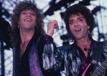 BON JOVI-ს დამფუძნებელი წევრი, ბასისტი ალეკ ჯონ საჩი გარდაიცვალა