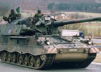 გერმანიის თავდაცვის მინისტრი – უკრაინა უახლოეს პერიოდში გერმანული წარმოების თვითმავალ საარტილერიო ქვემეხებს მიიღებს