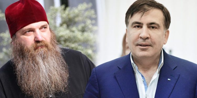 “რა უნდოდა რომ მოდიოდა?! ზის და ტირის ახლა, მე დავიჭირე?… გაფუჭების გარდა რას აკეთებს?” | მეუფე იაკობი მიხეილ სააკაშვილზე