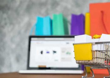 დღეიდან ონლაინ-მაღაზია ვალდებულია გაყიდული ნივთი 14 დღის ვადაში დაიბრუნოს – რა ახალი უფლებები გაუჩნდა მომხმარებელს