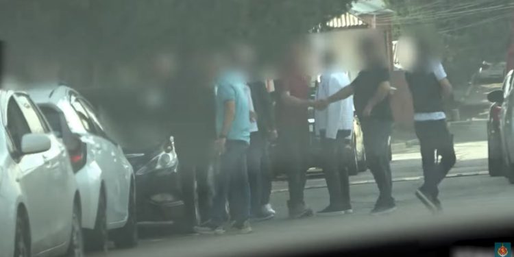 ვიდეო – შსს-მ ”ქურდულ სამყაროსთან” კავშირში მყოფი 7 პირი დააკავა, ხოლო 2 პირს ბრალი დაუსწრებლად წარედგინა