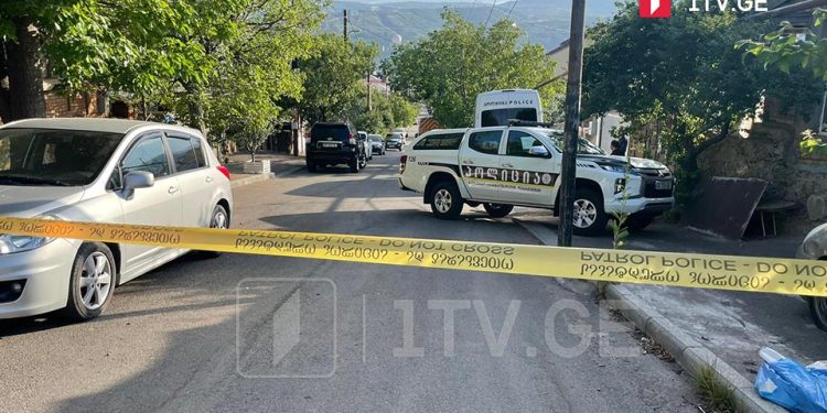 თბილისში 58 წლის ქალი ქმარმა შვილის თვალწინ მოკლა