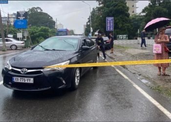 უკრაინიდან დევნილ ქალს კვარიათში ავტომანქანა დაეჯახა