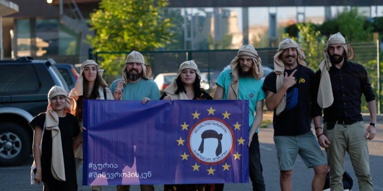 12 განრისხებული გურული ანუ სამოქალაქო მოძრაობა ”თავისუფლებისთვის”