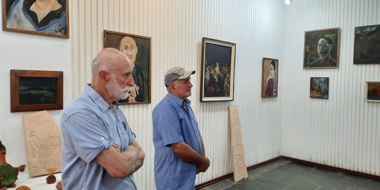 თემურ მეგრელიშვილის პერსონალური გამოფენა