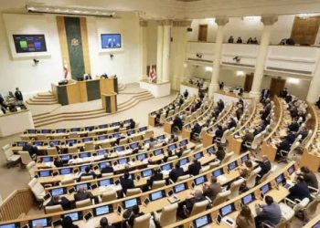 „ქართული ოცნება“ პარლამენტის რიგგარეშე სესიაში მონაწილეობას არ მიიღებს