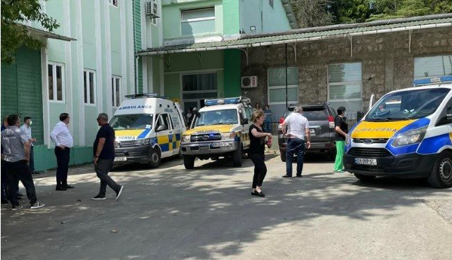 „აჭარა ტექსტილის” საწარმოდან, ინტოქსიკაციის ნიშნებით, 25-მდე თანამშრომელი კლინიკაში გადაიყვანეს