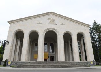თეატრალური ფესტივალის მეორე დღე – რისი ნახვა შეგიძლიათ დღეს ოზურგეთის თეატრში