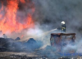 ოკუპირებულ ხერსონში მასშტაბური ხანძარია, იწვის სადგურთან მდებარე საწყობები
