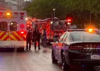 თეთრ სახლთან მეხის დაცემის შედეგად სამი ადამიანი გარდაიცვალა