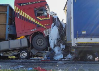 რუსეთში ავარიის შედეგად 16 ადამიანი დაიღუპა