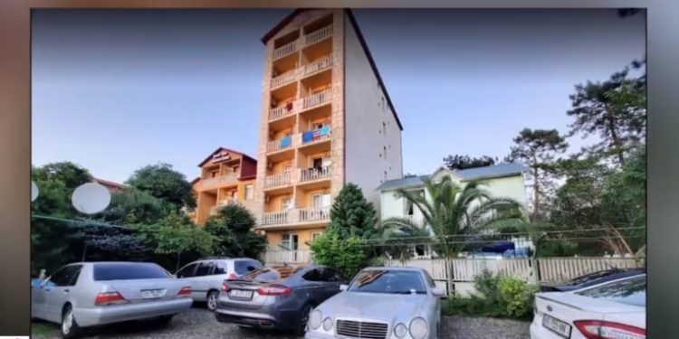 უბედური შემთხვევა ურეკში – 21 წლის ბიჭი დენის დარტყმით გარდაიცვალა