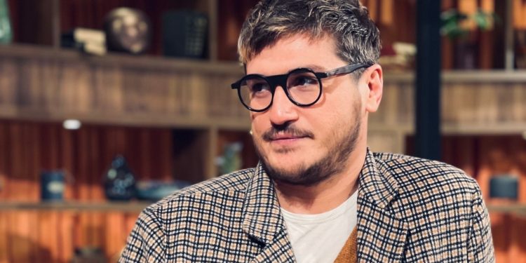 პროკურატურამ „მთავარი არხი” ტელეწამყვანს, ლაშა ნაკაიძეს ბრალი ოფიციალუად წარუდგინა