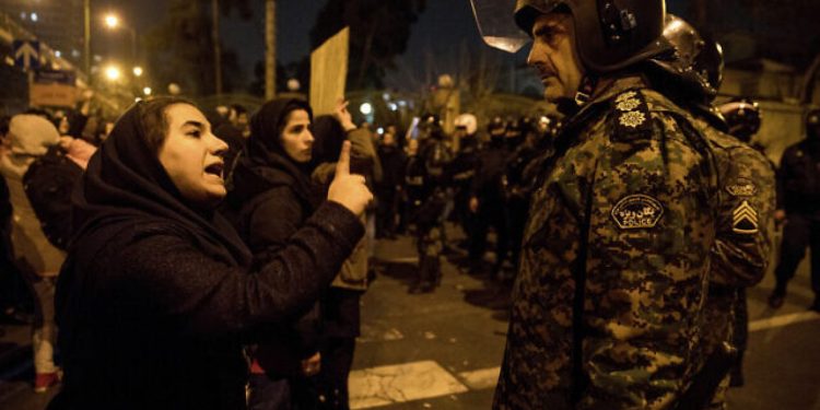 ირანში, აქციების დროს დაღუპულთა რიცხვი იზრდება