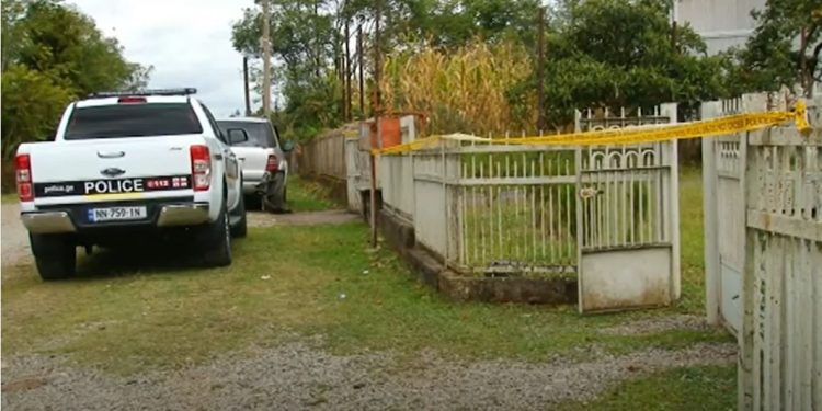 ოზურგეთში დაჭრილი 53 წლის მამაკაცის საწოლთან წერილი იპოვეს – რას აცხადებს ოჯახი