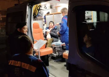 რუსი პოლიციელები 31 წლის პოეტს, ომის საწინააღმდეგო ლექსების გამო, სასტიკად გაუსწორდნენ – შემზარავი ისტორია