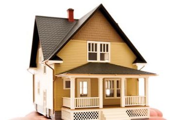 რა კრიტერიუმებს უნდა აკმაყოფილებდეს პირი, სახელმწიფომ ბინა/სახლი რომ აჩუქოს