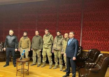 აზოვის ბატალიონის და 36-ე არმიის მეთაურები ტყვეობიდან გათავისუფლდნენ