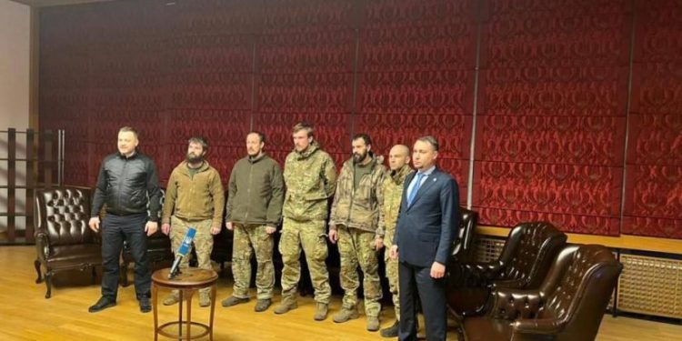 აზოვის ბატალიონის და 36-ე არმიის მეთაურები ტყვეობიდან გათავისუფლდნენ