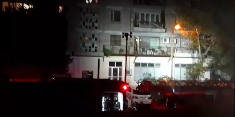 ხანძარი თბილისში, ცეცხლი აივანზე გაჩნდა