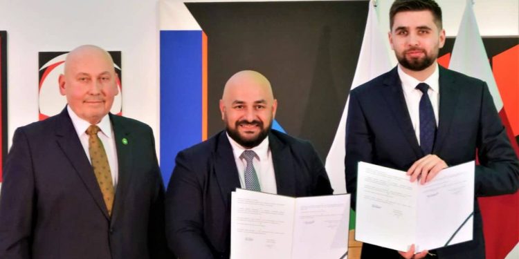 ოზურგეთის მუნიციპალიტეტსა და პოლონეთის ქალაქ ჰელმს შორის ურთიერთთანამშრომლობის შეთანხმებას მოეწერა ხელი