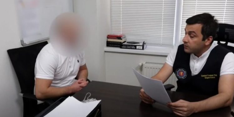 ვიდეო – ე.წ. ქოლ-ცენტრების საქმეზე 4 პირი დააკავეს, ხოლო 8 პირს ბრალი წარედგინა