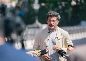 აუზის შესახებ ინფორმაცია თანამშრომელმა გაავრცელა, რომელიც სხვა თანამშრომლის სამსახურიდან გაშვების გამო, გაღიზიანებული იყო-კახა კალაძე