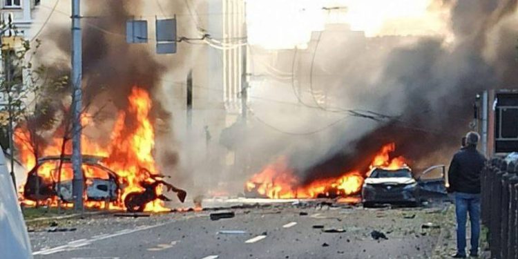 კიევის ცენტრში რამდენიმე აფეთქება მოხდა