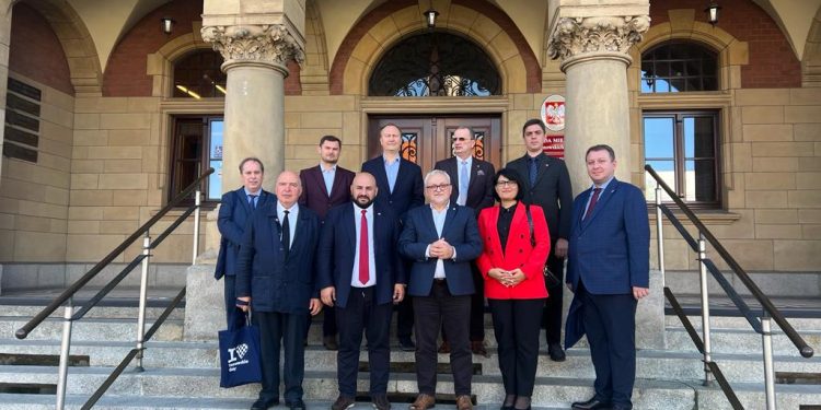 პოლონეთში ოზურგეთის დელეგაციის ოფიციალური ვიზიტი გრძელდება