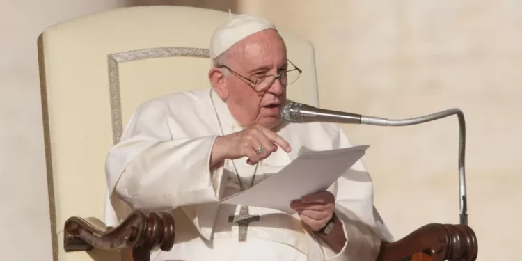 რომის პაპი ამბობს, რომ მღვდლები და მონაზვნები პორნოგრაფიას უყურებენ