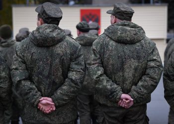 რუსეთში 10 ათასამდე ადამიანი ჯარში შეცდომით გაიწვიეს – დუმის წევრი