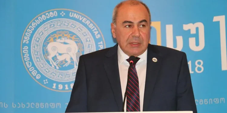 თსუ-ს რექტორი გიორგი შარვაშიძე თანამდებობას ტოვებს