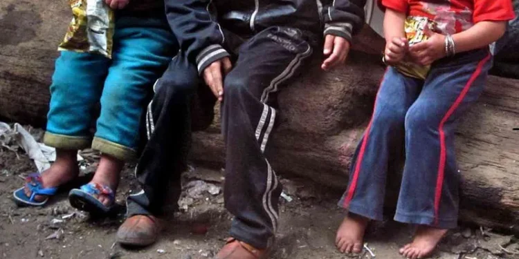 საქართველოში „კრიზისულ მდგომარეობაში მყოფ ოჯახებში“ 7000-ზე მეტი ბავშვია