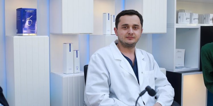 პლასტიკურ ქირურგს კონსტანტინე სულამანიძეს პაციენტი უჩივის